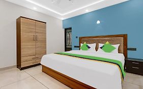 Treebo Pushpak Service Apartment